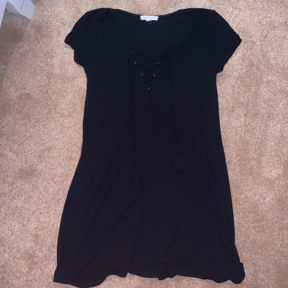 Ribbed Criss cross v neck dress